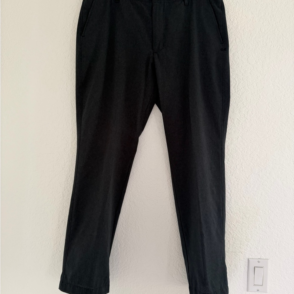 Under Armour Vented Match Play Golf Pants Gray 36x30 Excellent Condition